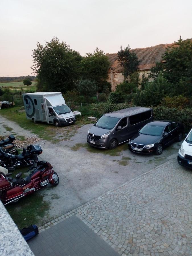 U Bronka W Ksiazecym Lesie Villa Niedaszow Exterior foto
